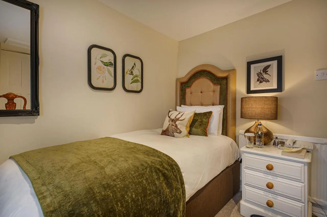The Feathers Hotel, Helmsley, North Yorkshire 4*, 赫尔姆斯利